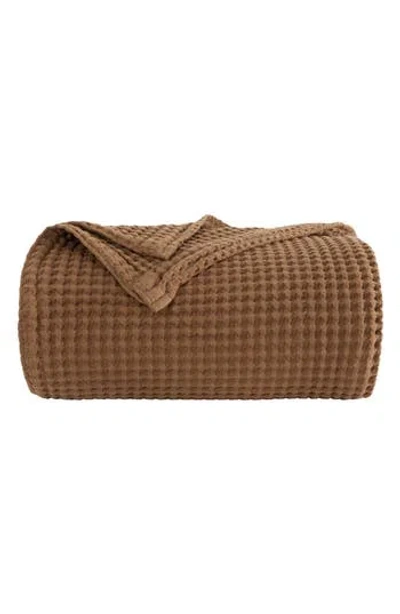 Homespun Waffle Weave Cotton Blanket In Brown