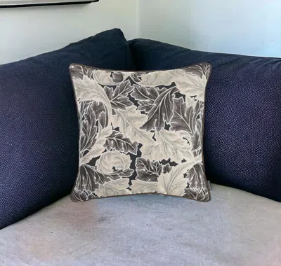 Homezia 17" Taupe And White Throw Pillow Cover