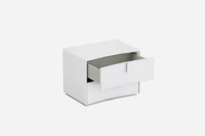 Homezia 18" White Two Drawers Manufactured Wood Nightstand