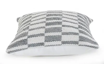 Homezia 18" X 18" Gray And White 100% Cotton Geometric Zippered Pillow
