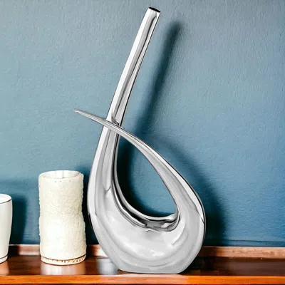 Homezia 20" Aluminum Silver Modern Abstract Table Vase In Metallic