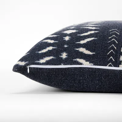 Homezia 20" Blue And White Cotton Pillow