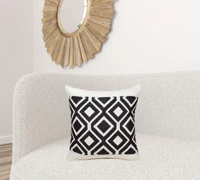 Homezia 20" X 20" Deep Navy And White 100% Cotton Geometric Zippered Pillow