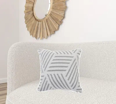 Homezia 20" X 20" Gray And White 100% Cotton Geometric Zippered Pillow