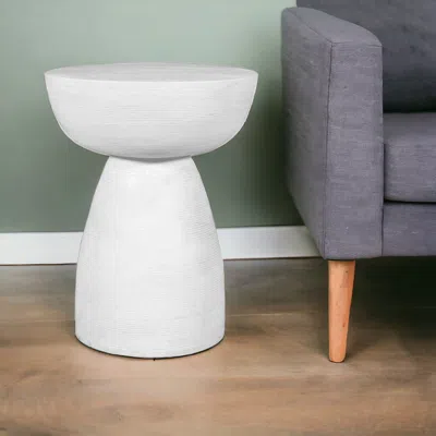 Homezia 22" White Distressed Solid Wood Round End Table