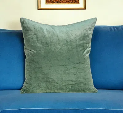 Homezia 22" X 7" X 22" Transitional Green Solid Pillow Cover With Poly Insert