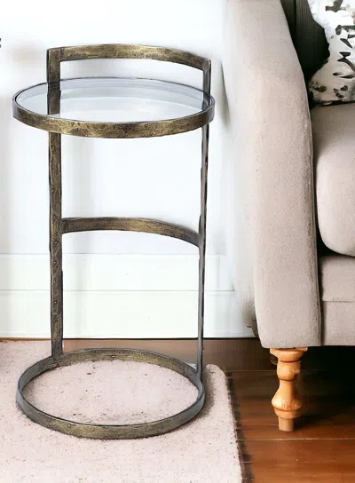 Homezia 27" Gold And Clear Glass Round End Table