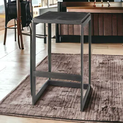 Homezia 30" Black Solid And Manufactured Wood Backless Bar Height Bar Chair
