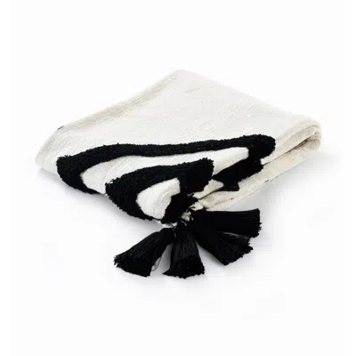 Homezia 50" X 60" Black And White Woven Cotton Geometric Throw Blanket With Tassels