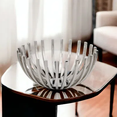Homezia 6" Silver Stainless Steel Decorative Bowl In Gray