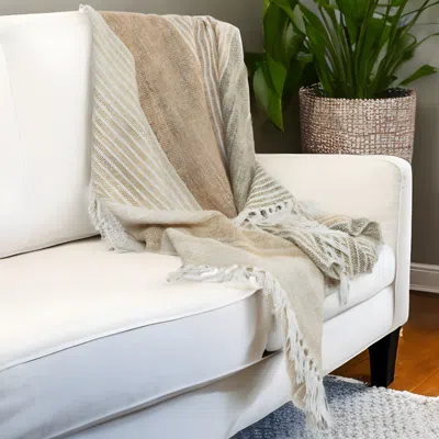 Homezia Brown Woven 100% Poly Pet Throw Blanket