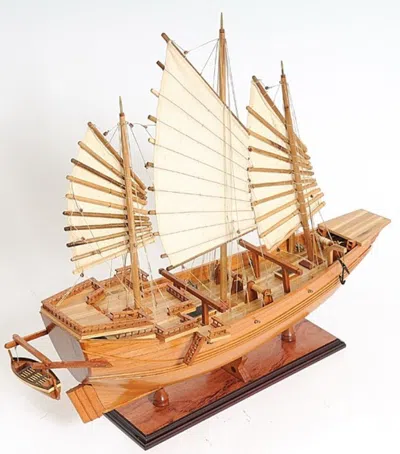 Homezia Chinese Junk Ship Model In Brown