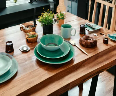 Homezia Green Sixteen Piece Ceramic Service For Four Dinnerware Set In Multi