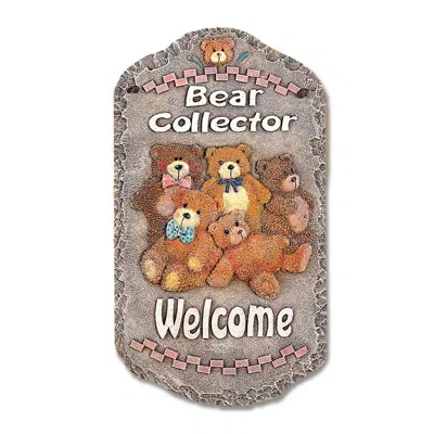 Homezia Teddy Bear Indoor Outdoor Resin Welcome Wall Decor