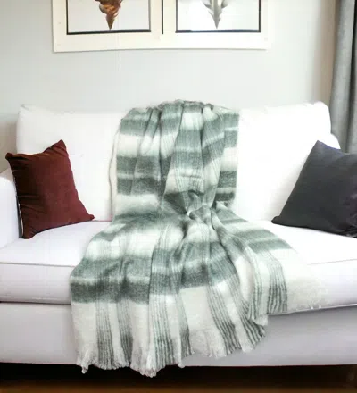 Homezia Transitional Gray And White Woven Handloom Throw