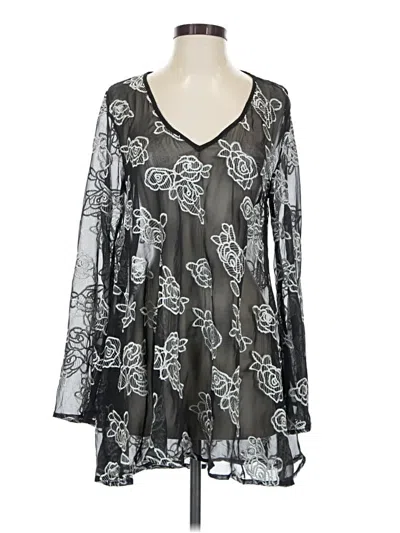 Pre-owned Honey Punch Casual Dress In Gray