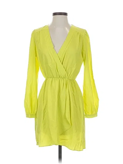 Pre-owned Honey Punch Casual Dress In Yellow