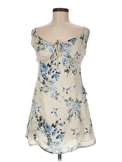 Pre-owned Honey Punch Cocktail Dress In Ivory