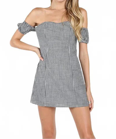 Honey Punch Off The Shoulder Gingham Dress In Black In Multi