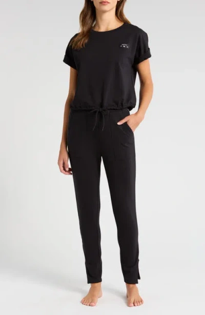 Honeydew Intimates Honeydew Short Sleeve T-shirt & Joggers Lounge Set In Black