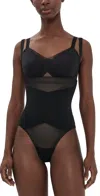 Honeylove Superpower Thong Runway In Black