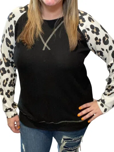 Honeyme Fleece Animal Print Long Sleeve Tee In Ivory/black