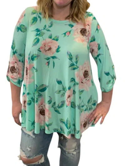Honeyme Floral Button Back Tunic Top In Mint In Multi