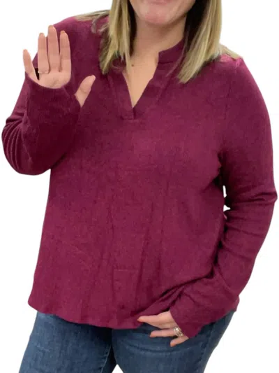 Honeyme Long Sleeve Gabby With Thumbholes Top In Wine In Burgundy