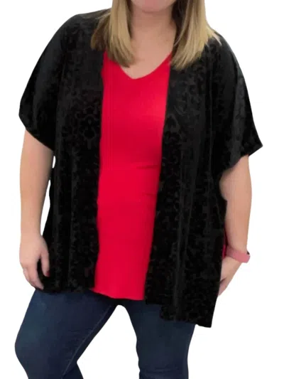 Honeyme Printed Velvet Kimono In Black