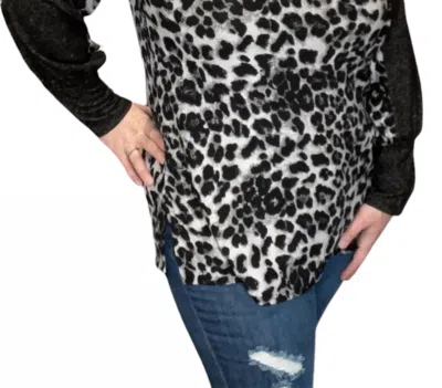 Honeyme Snow Leopard Sweater In Charcoal In Animal Print