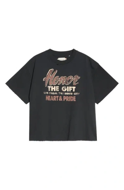 Honor The Gift Heart & Pride Cotton Graphic T-shirt In Black