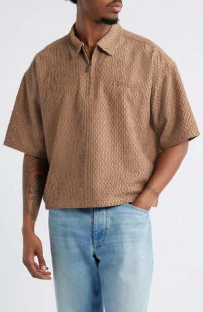 Honor The Gift Textured Quarter Zip Knit Top In Brown