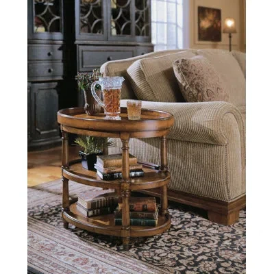Hooker Furniture Seven Seas Solid Wood End Table In Brownmoyen