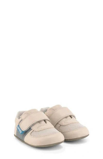 Hopfrög Kids Smart Walker First Prime Barefoot Sneaker In Sand