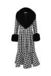 Hortons England Women's Black / White Westminster Cashmere Peplum Coat Houndstooth In Black/white