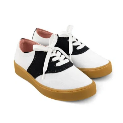 Hot Chocolate Design Casual Sneaker In Brown