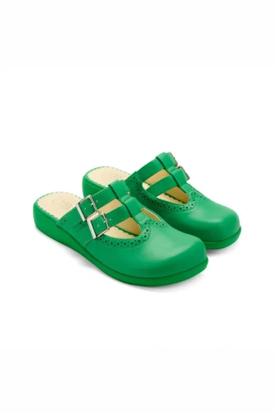 Hot Chocolate Design Greenleaf Mary Jane Clog