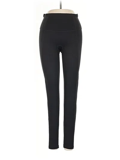 Pre-owned Hot Kiss Active Pants In Black