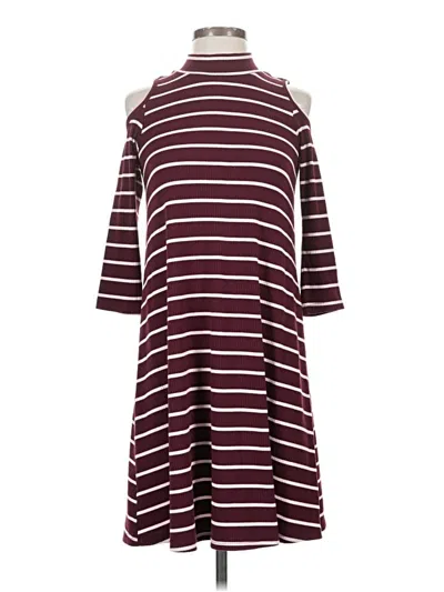 Pre-owned Hot Kiss Casual Dress In Burgundy