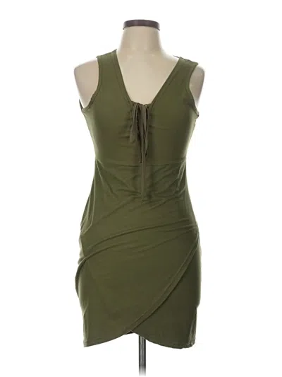 Pre-owned Hot Kiss Cocktail Dress In Green