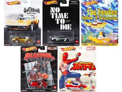 Hotwheels Retro Entertainment 2021 5 Piece Set Diecast Model Cars By Hot Wheels