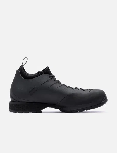 Houdini X Demon Silvestre In Black