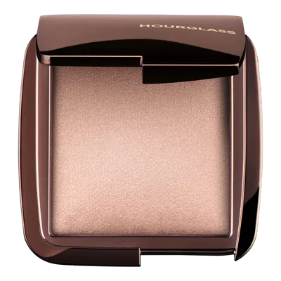Hourglass Ambient Lighting Powder - Luminous Light
