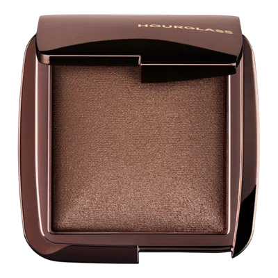 Hourglass Ambient Lighting Powder - Transcendent Light