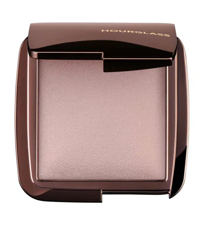 Hourglass Ambient Lighting Powder In White