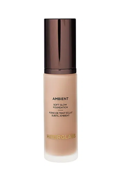 Hourglass Ambient Soft Glow Foundation In 4.5