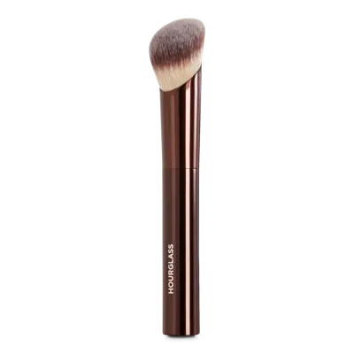 Hourglass Ambient Soft Glow Foundation Brush