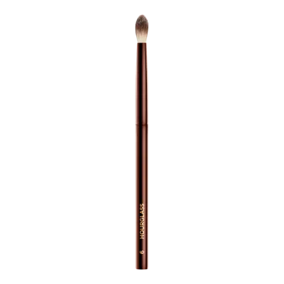 Hourglass Nº 6 Tapered Blender Brush