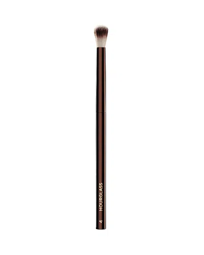 HOURGLASS NO. 4 CREASE BRUSH,300022994