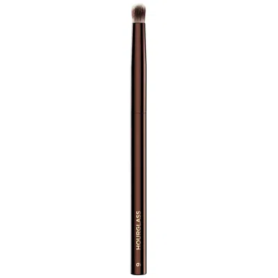 Hourglass No. 9 Domed Shadow Brush